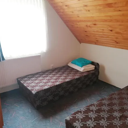 Sarkifeny Vendeghaz Vásárosnamény